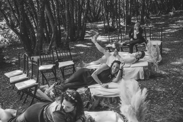 Naturalidade, que fermosa eres …
Fotiño da voda de AeM.
.
.
.
Mañá poñemos rumbo 🚀 acompañar a 
M|A no pazo Baión… tempiño danos un respiro 🤞
Imosss xla ultima da temporada 25 
Logo a cueva, quedan meses 
intensos de edición 
#bodiñas #bodasgalicia #bodasriquiñas #wedding
#voda #fotografogalicia #fotografobodasgalicia #fotografobodaslugo #pazotreilan #bodaslugo